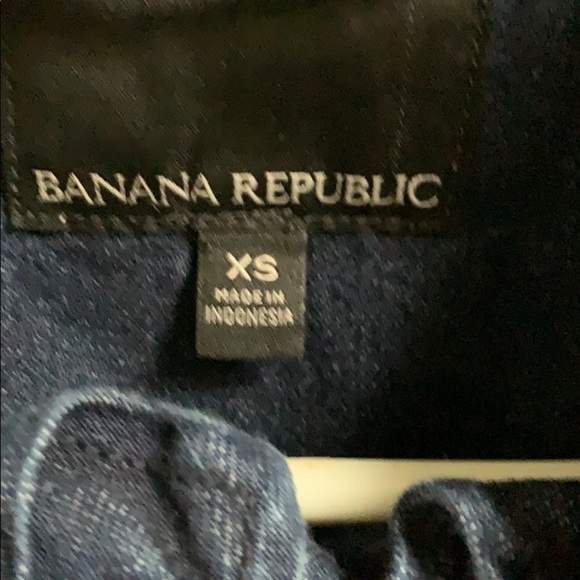 Banana Republic Jean jacket - Picture 3 of 3
